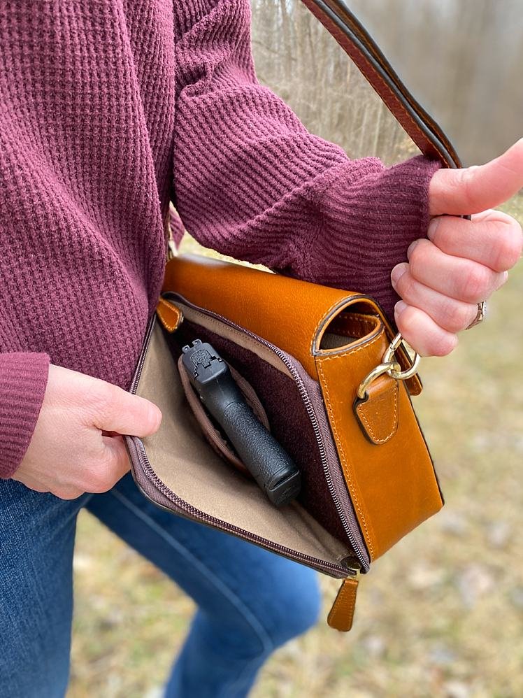 Essential Crossbody