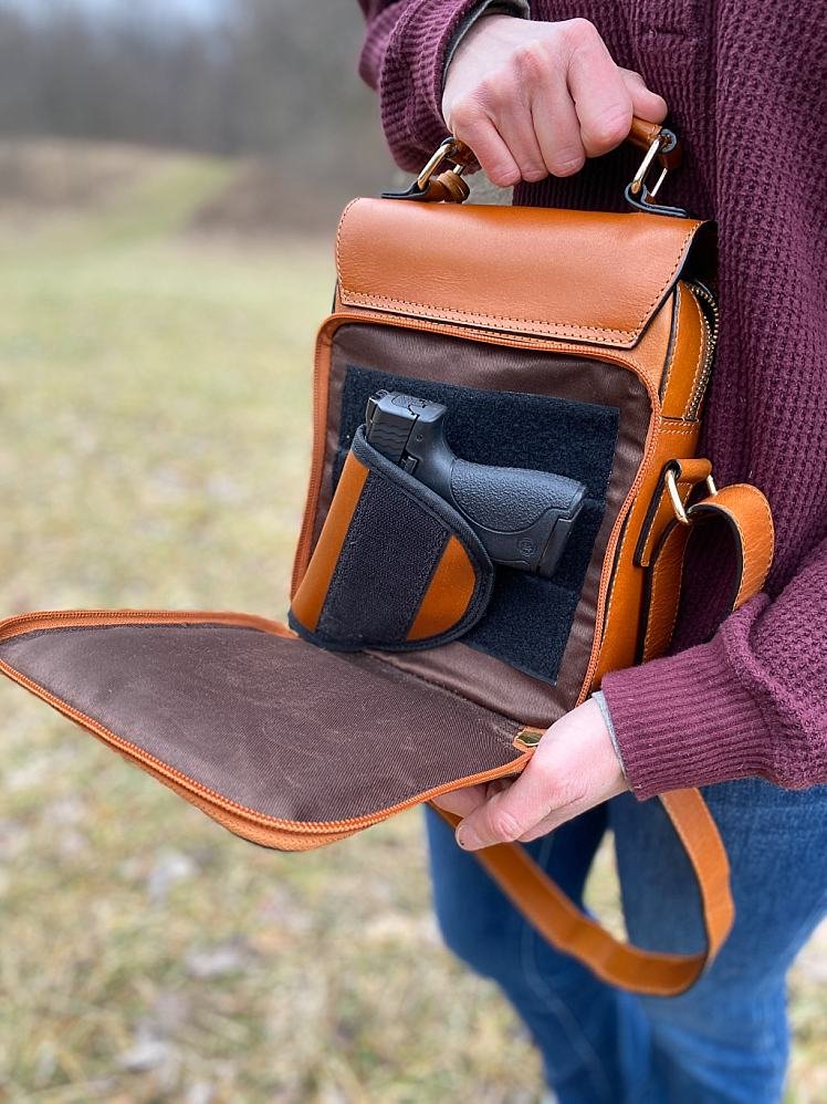 Vault Crossbody